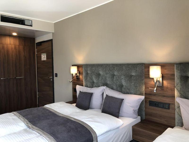 Intergroup Business & Design Hotel Ingolstadt Kosching 외부 사진