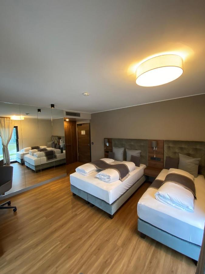 Intergroup Business & Design Hotel Ingolstadt Kosching 외부 사진